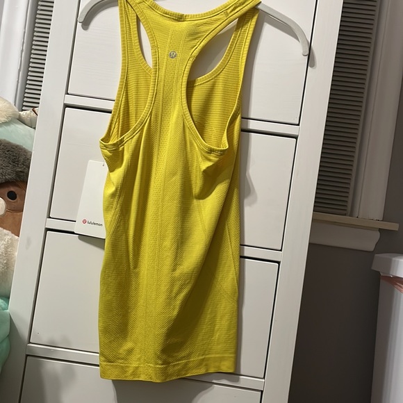 Lululemon Swiftly Tech Racerback - Picture 3 of 4